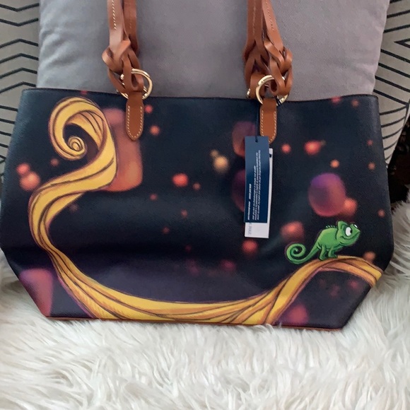 Disney x Dooney Bourke Rapunzel Tangled Tote bag - Picture 8 of 14